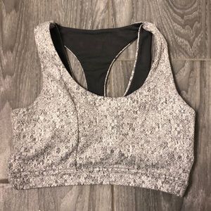 GYMSHARK SPORTS BRA SIZE SMALL